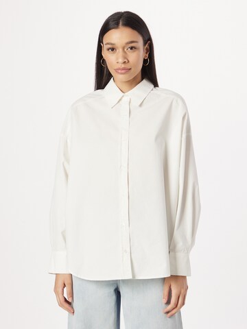 Warehouse Blouse in Wit: voorkant