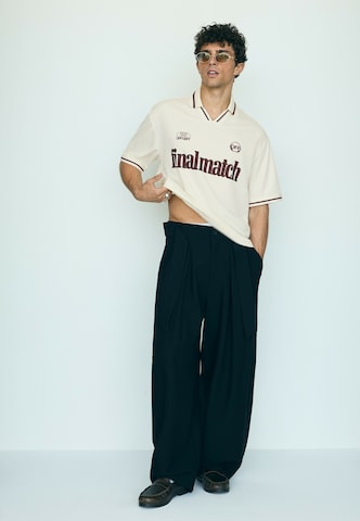 Bershka Тениска 'FINAL MATCH' в бежово