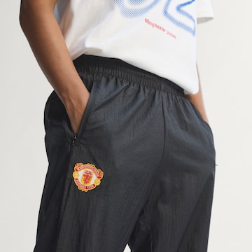 ADIDAS PERFORMANCE Tapered Sportbroek 'Manchester United 90' in Zwart