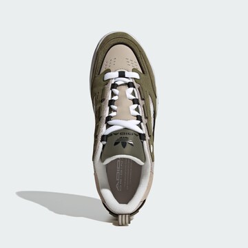 ADIDAS ORIGINALS Sneaker 'Adi2000' in Grün