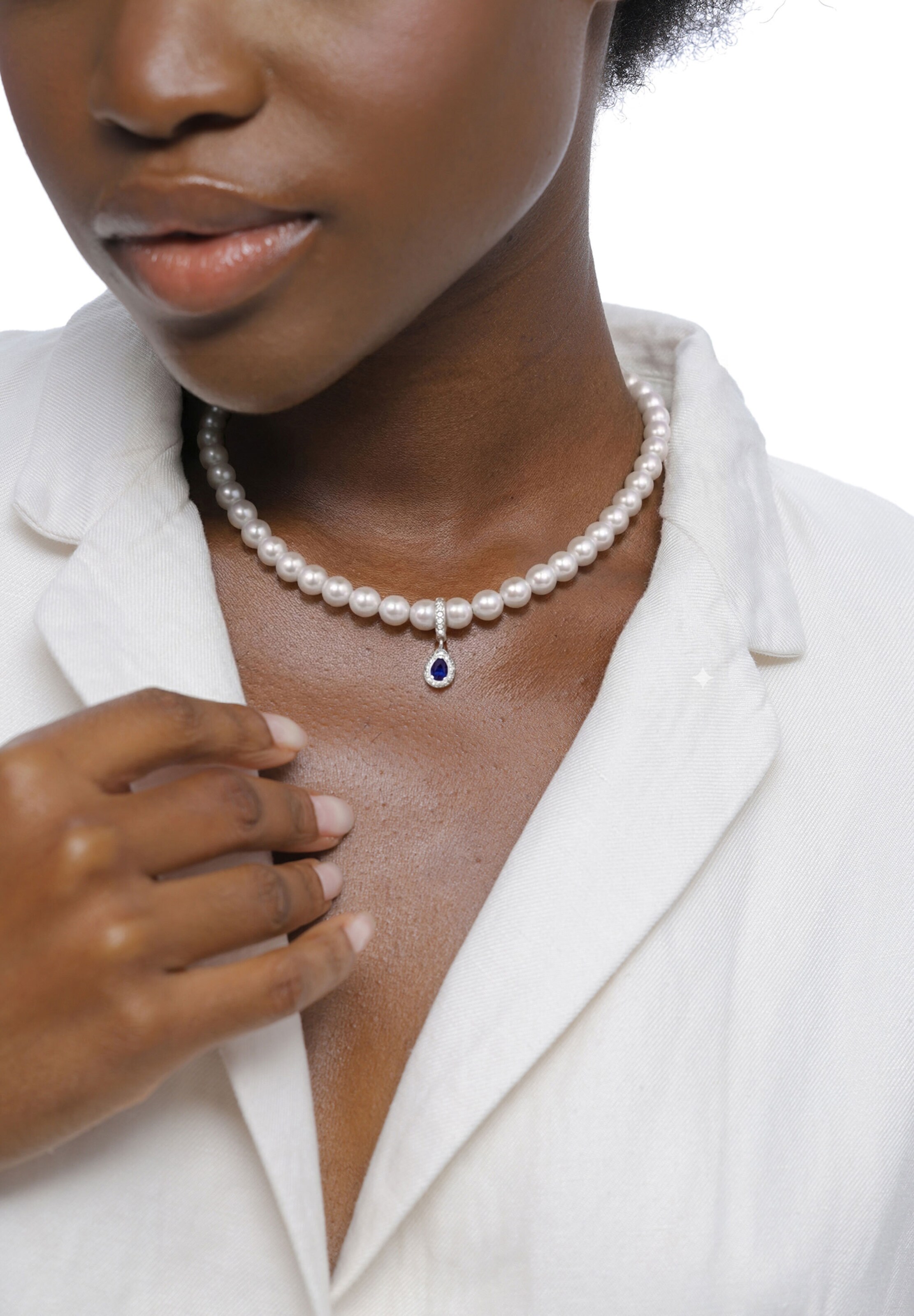 ELLI Necklace in Silver: front