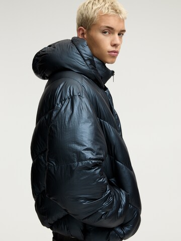 Pull&Bear Přechodná bunda – zelená