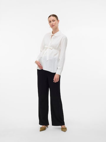Vero Moda Maternity - regular Pantalón en negro