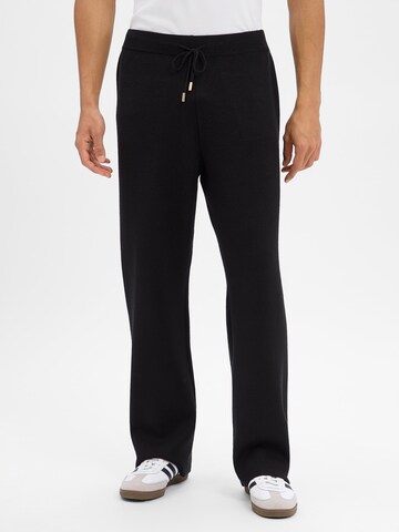 BLKVIS Regular Pants in Black: front