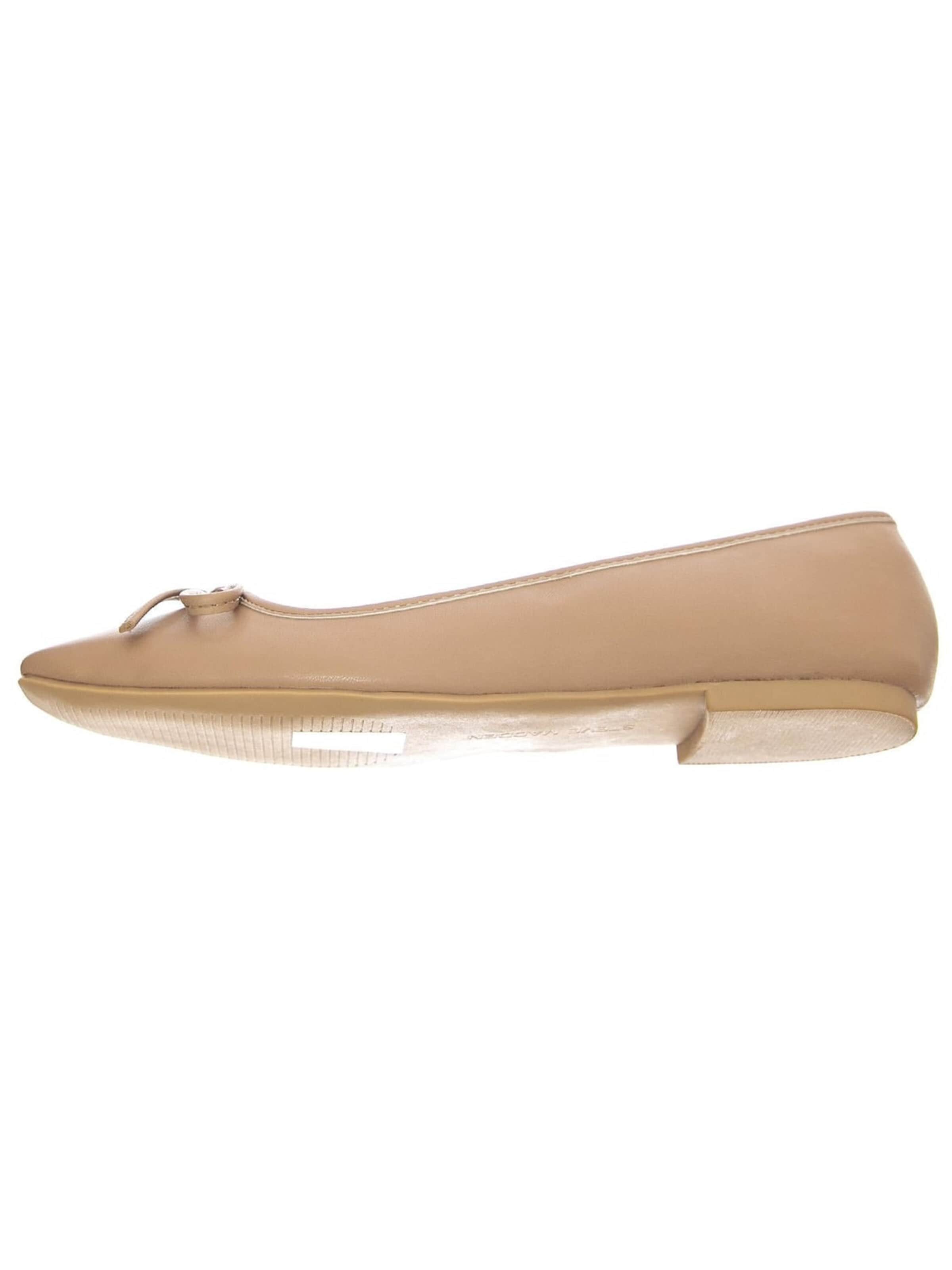 STEVE MADDEN Baleriny 'Womens Queenly Nude Flat Shoes' w kolorze różowy