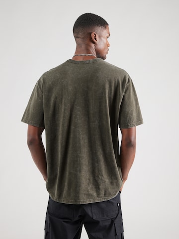 Nike Sportswear Shirt 'M90 PRE ESS' in Green