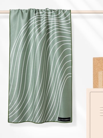 woodsandwaves Mat 'Waves of Zen' in Green