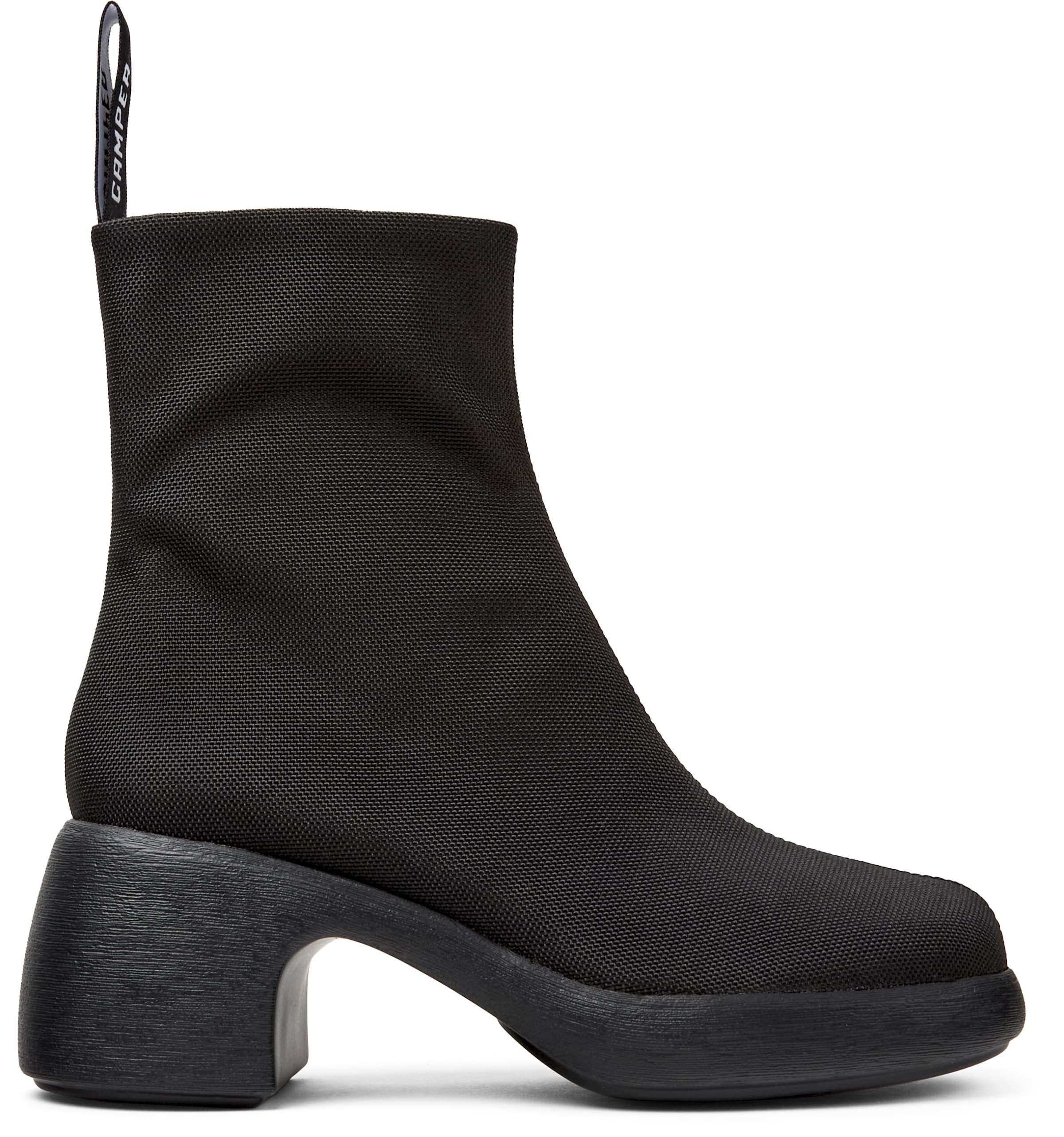 Ankle boots 'Thelma II' di CAMPER in nero