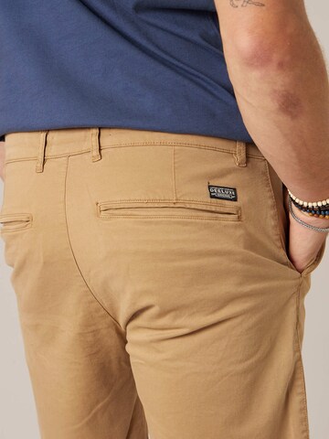 Regular Pantalon chino 'Varty' Deeluxe en beige