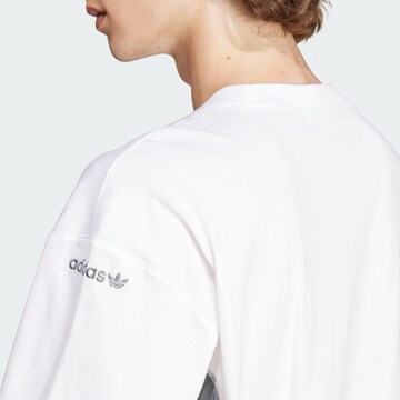 ADIDAS ORIGINALS Shirt 'Adicolor Seasonal' in Grau