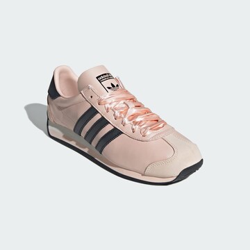 ADIDAS ORIGINALS Platform trainers 'Country' in Pink