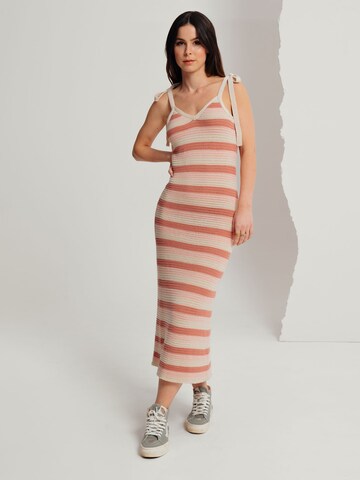 A LOT LESS Knitted dress 'Jasmina' in Pink