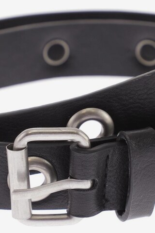 Brandy Melville Belt in One size in Black