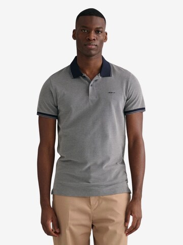 T-Shirt 'Oxford' GANT en gris : devant