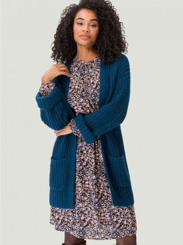 zero Knit Cardigan in Blue: front