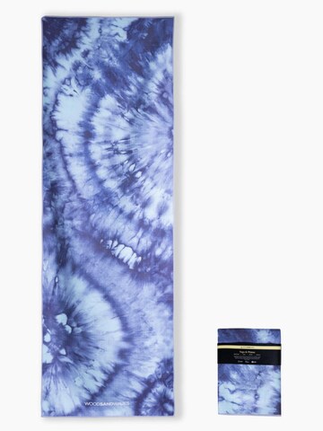 woodsandwaves Mat 'Batik Balance' in Blauw: voorkant