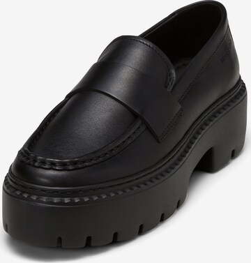 Marc O'Polo Classic Flats in Black: front