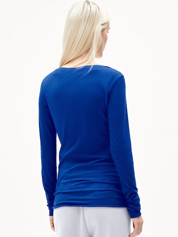 T-shirt ARMEDANGELS en bleu