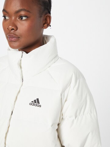 Veste outdoor 'Helionic' ADIDAS SPORTSWEAR en blanc