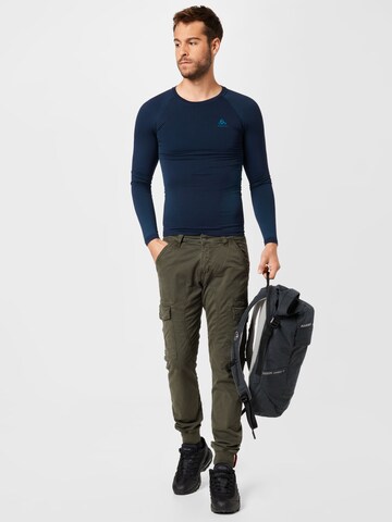 Effilé Pantalon cargo 'Spark' ALPHA INDUSTRIES en gris