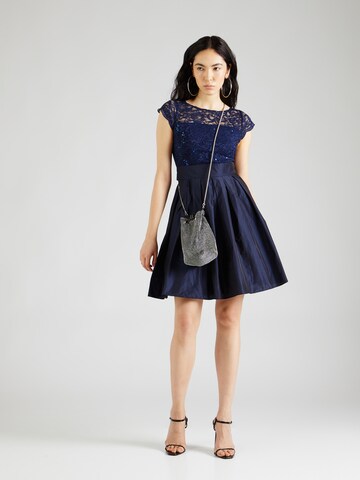 SWING Kleid in Blau