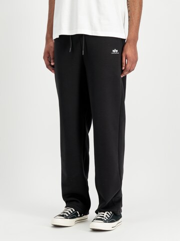 ALPHA INDUSTRIES Regular Hose in Schwarz: Vorderseite