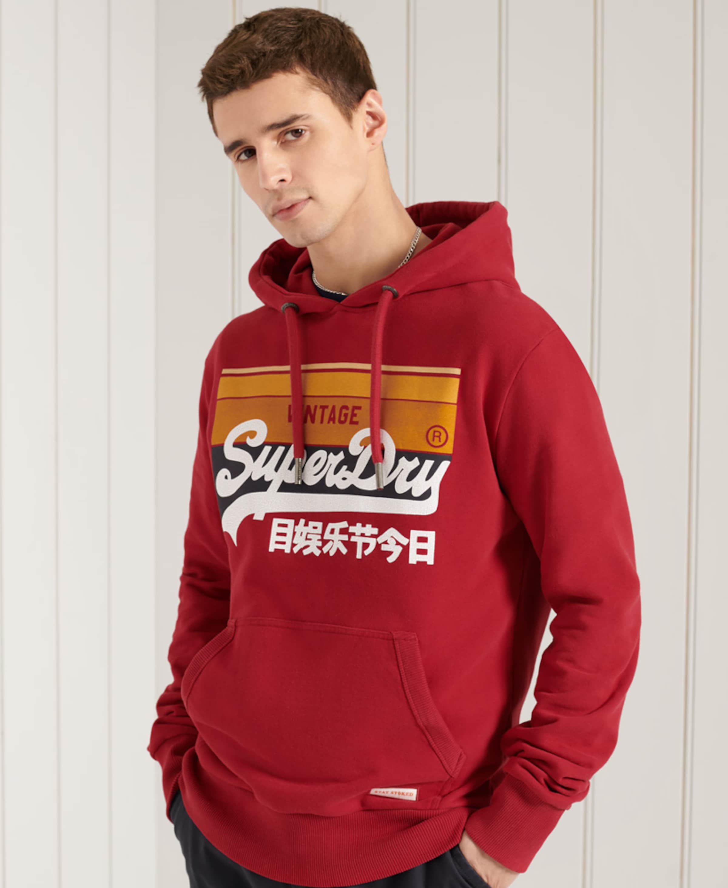 Männer Sportarten Superdry Sweatshirt in Dunkelrot - TA39544