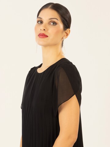 APART Chiffonkleid in Schwarz