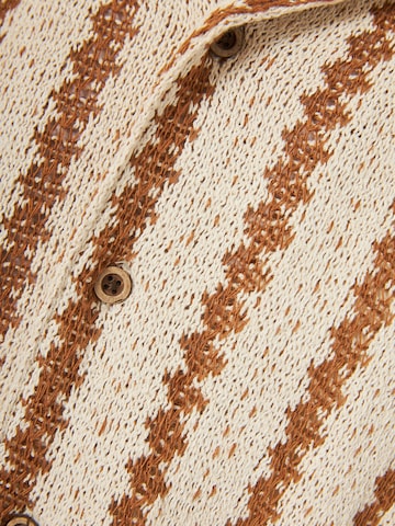 Fit confort Chemise Funky Buddha en beige