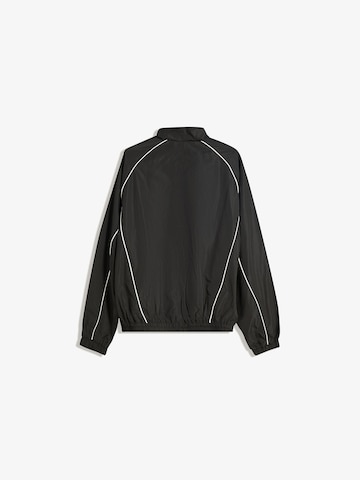 Bershka Átmeneti dzseki - fekete
