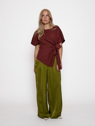 Haut 'Rebecca' Peppercorn en rouge