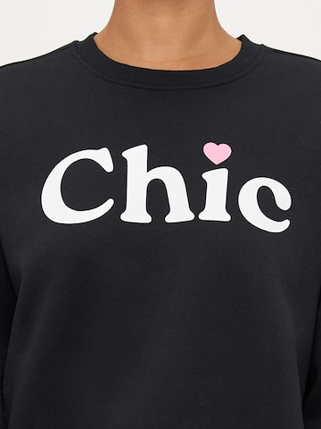 Only Petite Суичър 'ONLBEST' в черно