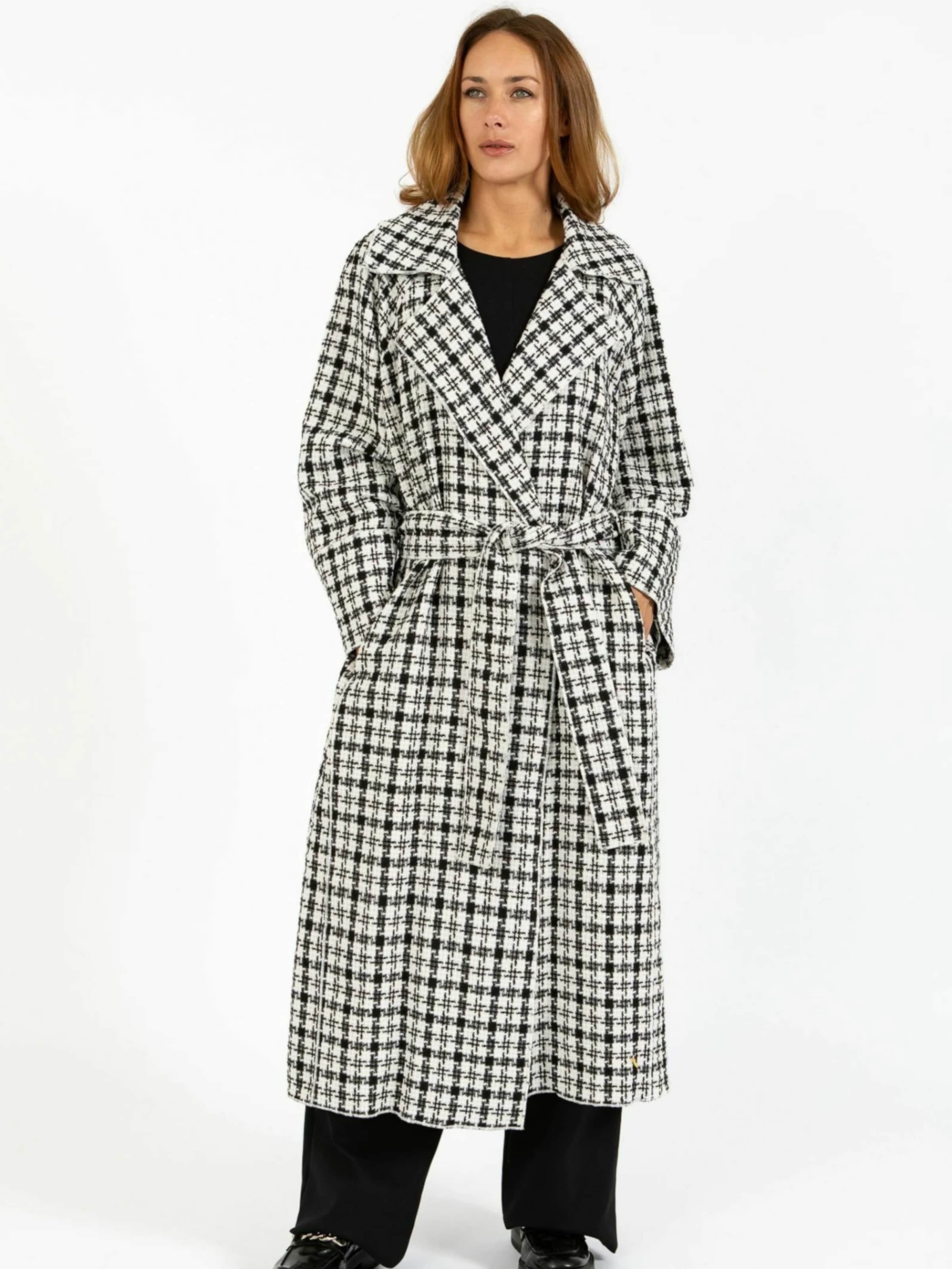 Coster Copenhagen Between-seasons coat ' Soft ' in White