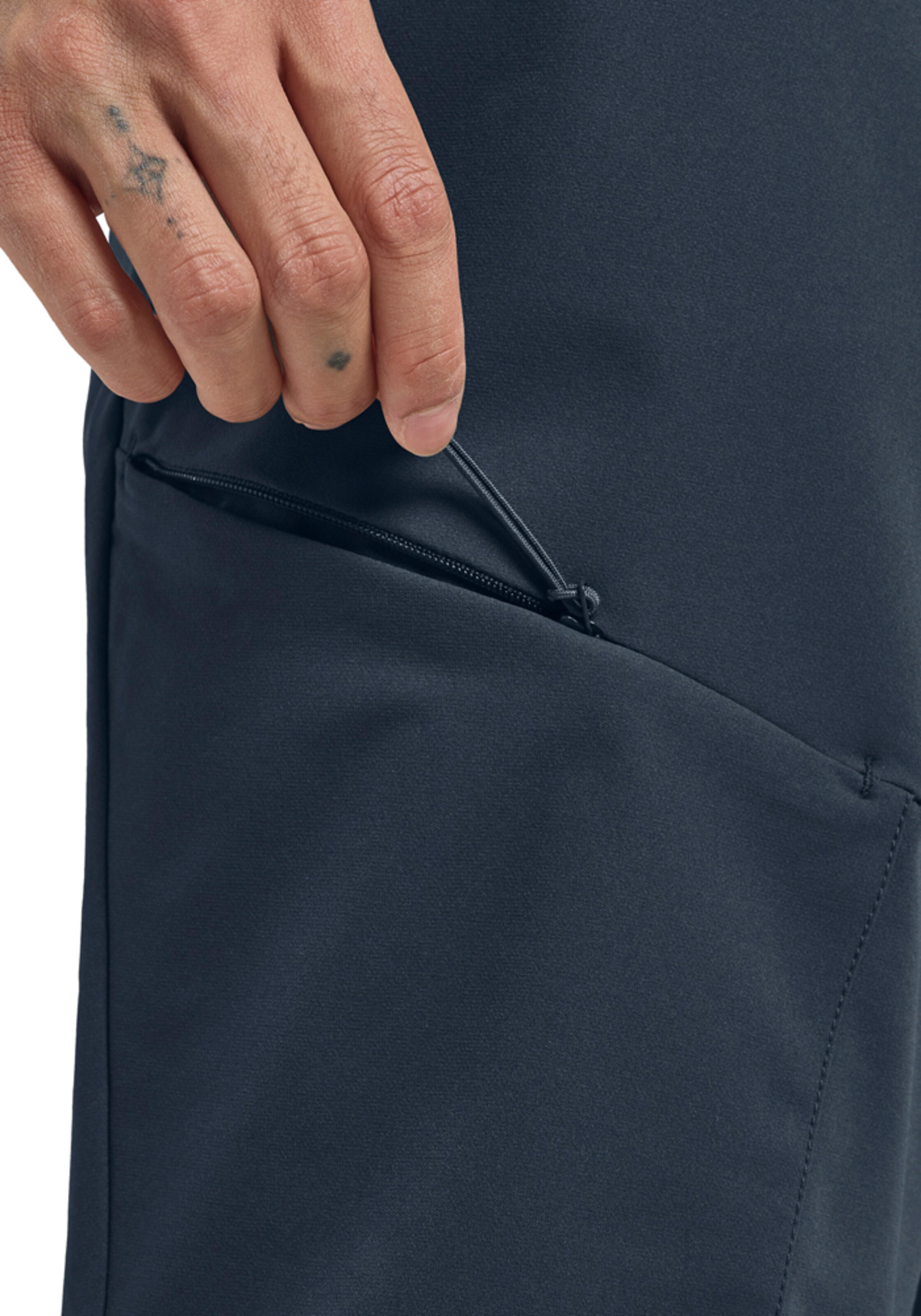 JACK WOLFSKIN Regular Shorts in Blau