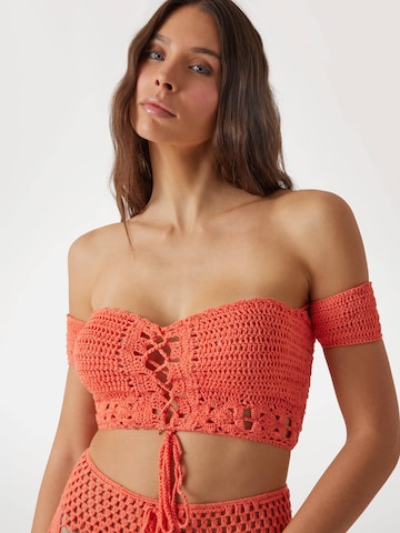 GUESS Knitted Top in Orange: front