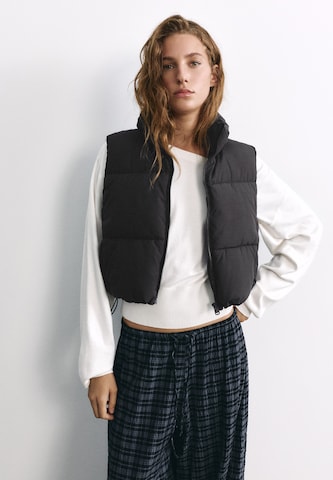 Gilet di Pull&Bear in nero: frontale