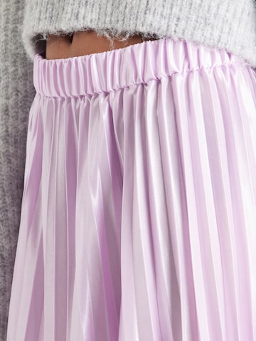 VILASuknja 'VIPLUM' - ljubičasta boja
