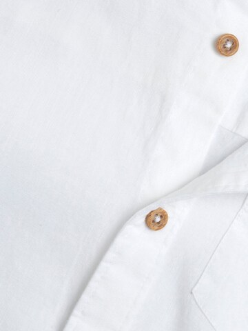 Regular fit Camicia di Chicco in bianco
