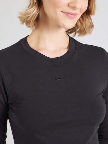 T-shirt 'Chill' Nike Sportswear en noir
