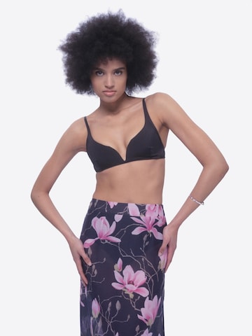 MAREZZA Bikinitop 'Ligeia V-wire top in Metallic Black' in Zwart