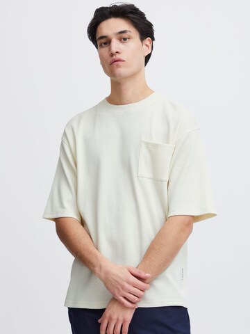 Casual Friday - Camisa ' Tue ' em branco: frente