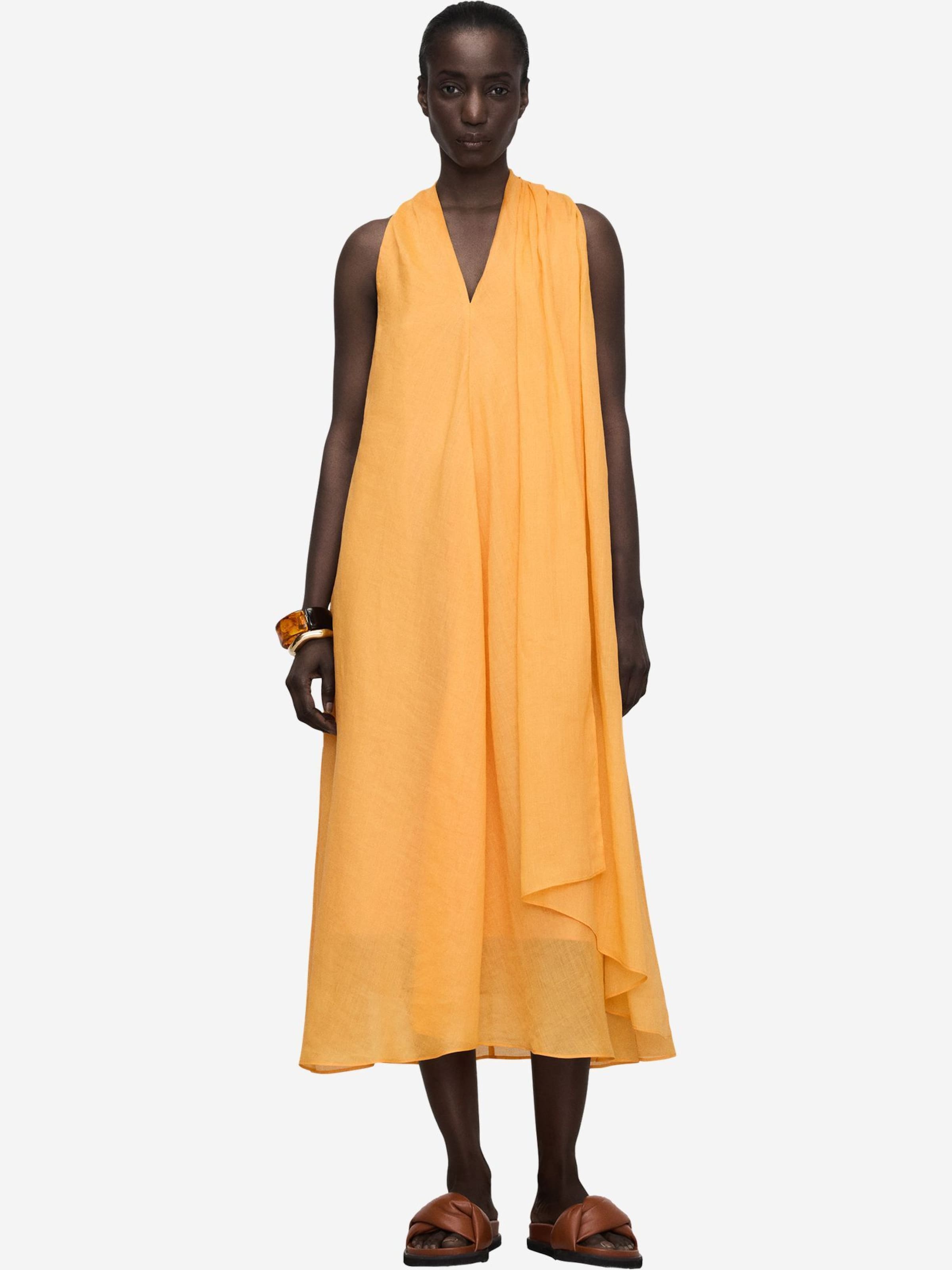 Adolfo Dominguez Kleit, värv oranž: eest vaates