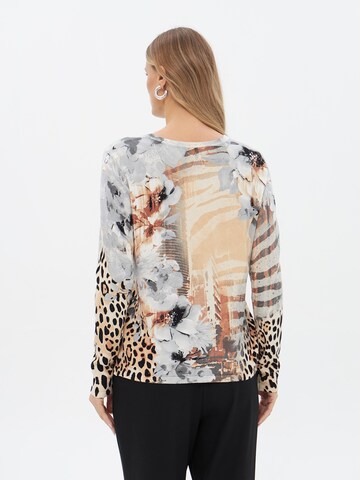 Passioni Sweater in Beige