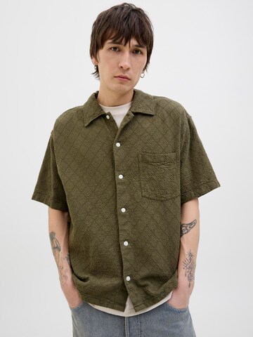 JACK & JONES Comfort fit Button Up Shirt in Green