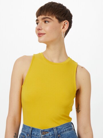 OBJECT Top 'JAMIE' in Yellow: front