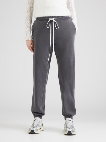 Monki Конический (Tapered) Штаны в Черный: спереди