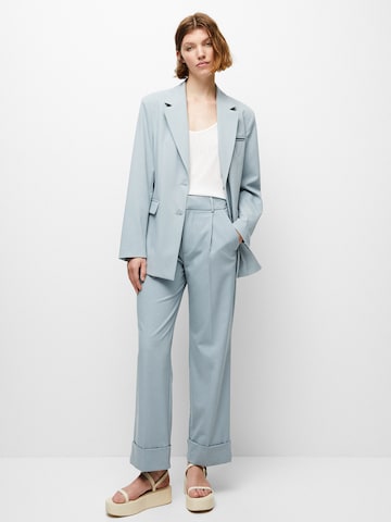 Pull&Bear Loose fit Pleat-Front Pants in Blue: front