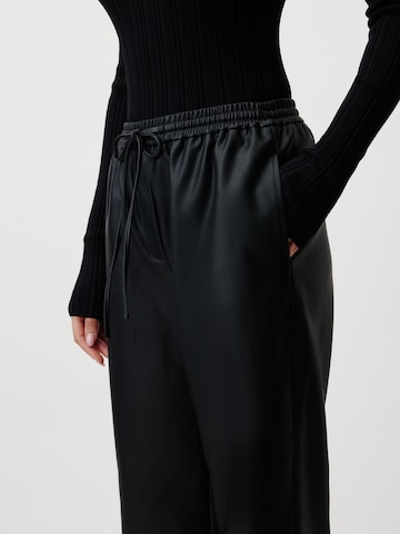regular Pantaloni 'Caryl' di LeGer by Lena Gercke in nero