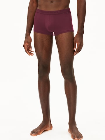 ARMEDANGELS Boxershorts in Rood: voorkant