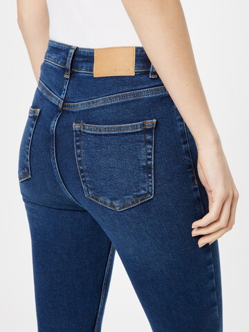 NU-IN סקיני ג'ינס בכחול